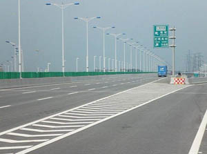 道路公路交通警告標(biāo)志牌的含意和歸類有哪些?