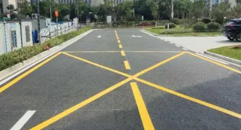 蘇州廠區(qū)地面標識劃線標準？ 
